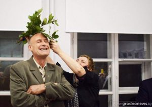 Эскизы будущих построек и гродненский Стоунхендж: выставка архитектурных работ Александра Штена открылась в «Фестивальном» :: Культура :: Гродненская правда