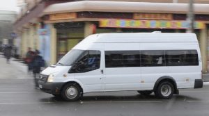 Гродзенскі шынамантаж пачаў рабіць зніжкі для "дармаедаў", якія пакажуць "ліст шчасця"