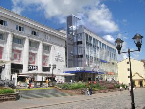 Стала вядома, які расіянін выкупіў сінагогу ў Слоніме. Прыбыткі яго кампаніі вылічваюцца мільёнамі еўра