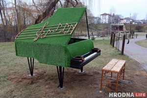 Чаму ўсталявалі, а потым прыбралі раяль у парку Жылібера: патлумачыў Мечыслаў Гой Чаму ўсталявалі, а потым прыбралі раяль у парку Жылібера: патлумачыў Мечыслаў Гой