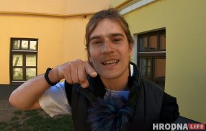 «Отдыхает рутина в жажде карантина». Гродзенец напісаў песню пра каранавірус песня про коронавирус Ярослав Семинский