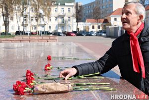 Леніну 150: нават у час эпідэміі гродзенскія камуністы не забыліся пра правадыра Леніну 150: нават у час эпідэміі гродзенскія камуністы не забыліся пра правадыра