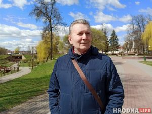 "Танцавалі, як шалёныя". Мікола Таранда расказаў аб прыгодах артыстаў "Нёмана" "Танцавалі, як шалёныя". Мікола Таранда расказаў аб прыгодах артыстаў "Нёмана"