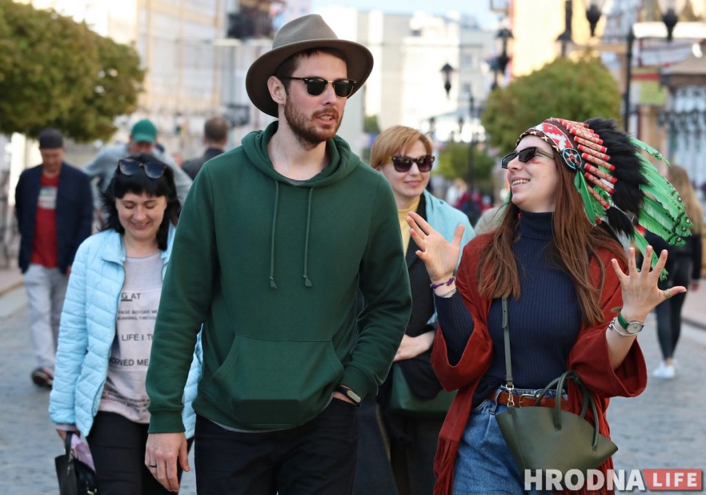 У Гродне, нягледзячы на ​​эпідэмію, з'явіліся турысты. Хто яны?