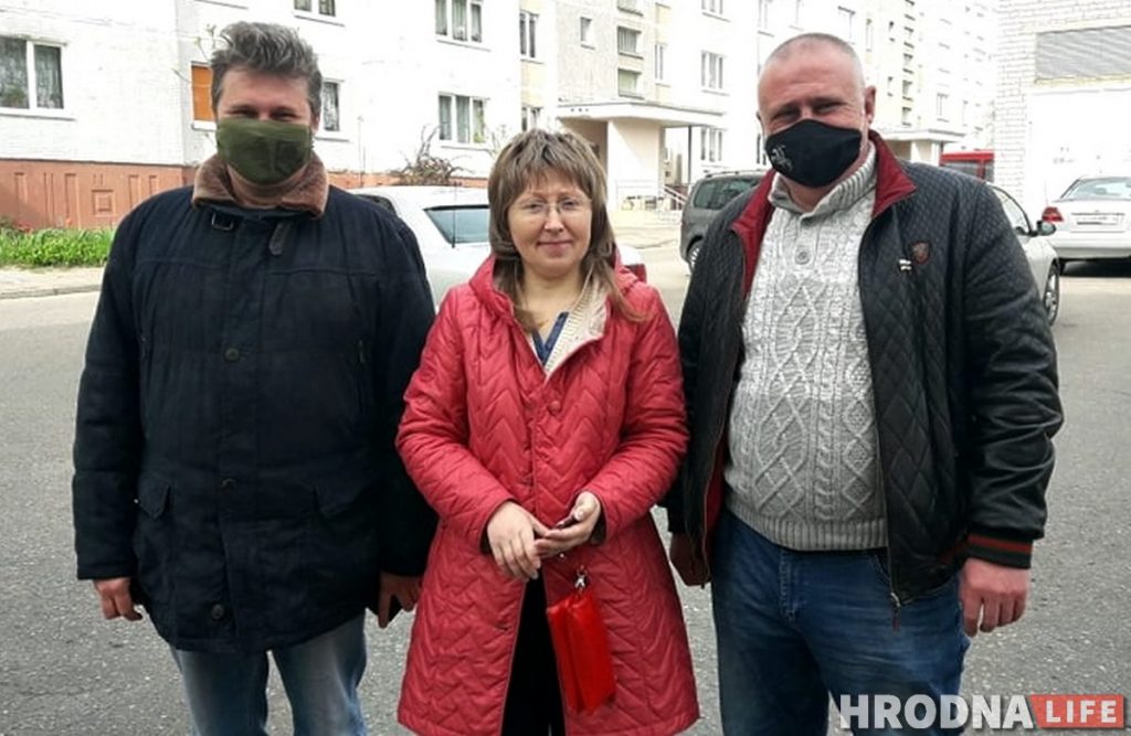 «Прыйшла даць інтэрв'ю блогеру Ціханоўскаму». У Гродне з-пад арышту вызвалілі актывістку