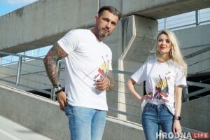 "Майстры ўбачылі, сказалі - класна!" Купі шопер, футболку або маску з "супрэматычным" прынтам і падтрымай дзіцячы хоспіс