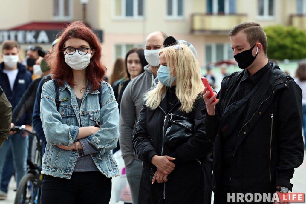 У Беларусі зафіксавана 39 858 выпадкаў каранавіруса. Штодзённы прырост амаль не змяняецца ўжо месяц У Беларусі зафіксавана 39 858 выпадкаў каранавіруса. Штодзённы прырост амаль не змяняецца ўжо месяц