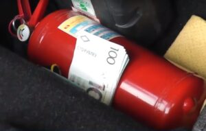 Намесніка гендырэктара Скідзельскага цукровага камбіната затрымалі за хабар Намесніка гендырэктара Скідзельскага цукровага камбіната затрымалі за хабар