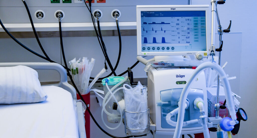 У Гродзенскай вобласці менш за ўсё апаратаў ШВЛ і кіслародных кропак Аппарат ИВЛ