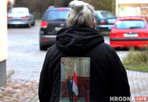 «Я ненавіджу хлусню». Гродзенка нагадала Лукашэнку, пад якім сцягам ён прымаў прысягу «Я ненавіджу хлусню». Гродзенка нагадала Лукашэнку, пад якім сцягам ён прымаў прысягу