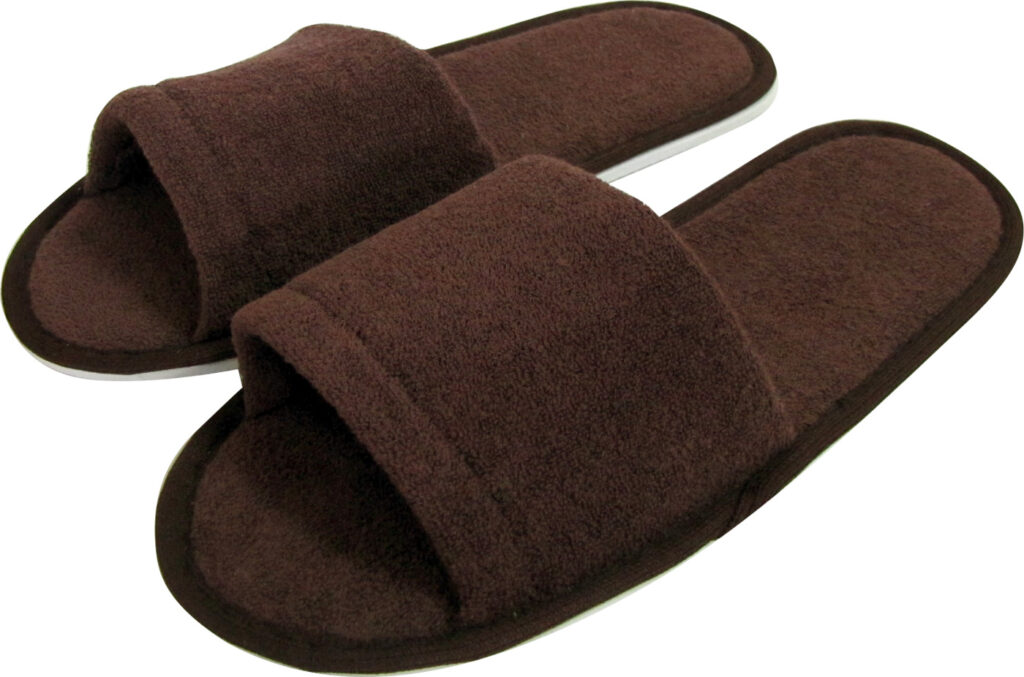 Домашние тапочки: какие бывают, на что обратить внимание при выборе