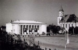 «Гродна - сталіца, якая засталася». Hrodna.life рыхтуе да публікацыі кнігу таямнічага Яўгена Аснарэўскага «Гродна - сталіца, якая засталася». Hrodna.life рыхтуе да публікацыі кнігу таямнічага Яўгена Аснарэўскага