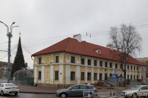 У Гродне абвесцілі конкурс на новую скульптуру. Яе паставяць на плошчы Тызенгаўза