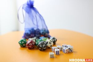 Забараняюць атрымліваць тавары з Wildberries і OZON. Як у Беларусі спрабуюць уплываць на даўжнікоў па камуналцы Гульня MTG. Фота: Hrodna.life