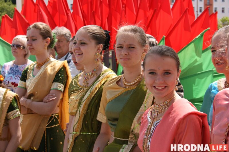 Фестивалю национальных культур исполнилось 25 лет. Как он изменился за эти годы