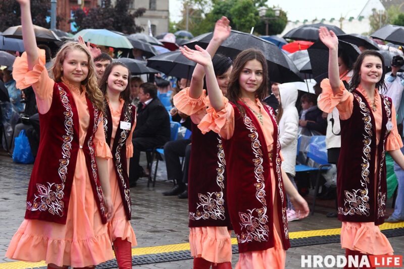 Фестивалю национальных культур исполнилось 25 лет. Как он изменился за эти годы