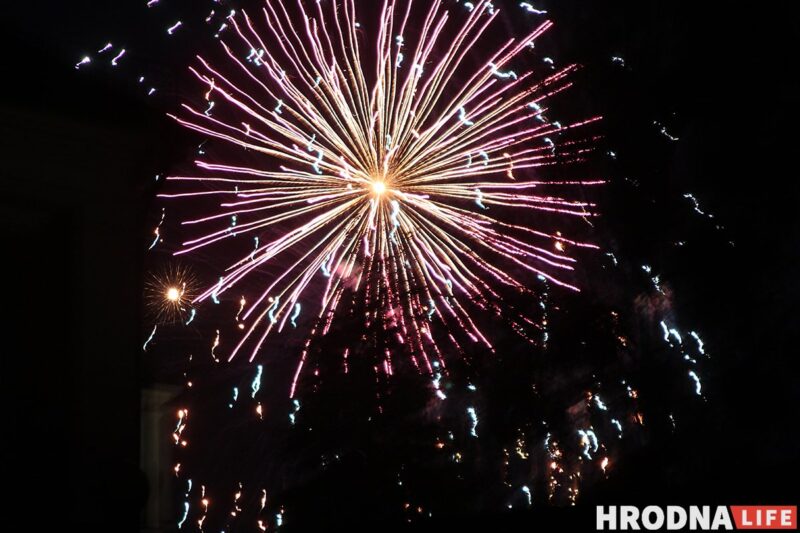 Фестивалю национальных культур исполнилось 25 лет. Как он изменился за эти годы