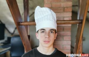 Гатуй хутка, еш павольна. Салата з дзікаросаў і хатні лаваш да нядзельнага сняданка