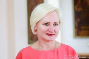 Святлана Вараніца з "Белай Русі" стала "Чалавекам года Гродзеншчыны". Хто яшчэ атрымаў такое званне? Святлана Вараніца.