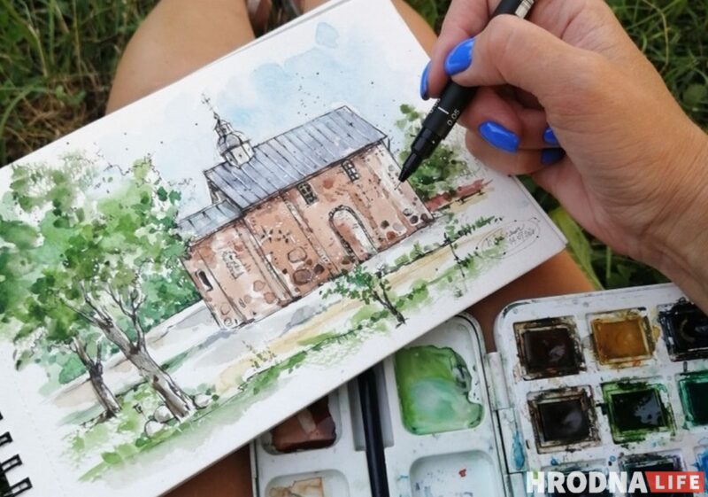 "Фатаграфія дакументуе рэальнасць, малюнак перадае пачуцці". Адкрылася выстава Кацярыны Забелінай "Любімы Гродна"