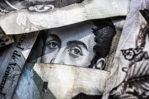 У Беларусі некамерцыйныя арганізацыі пасартуюць па ступені "фінансавання тэрарызму". Раней іх масава ліквідавалі Грошы