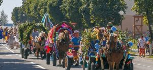 Арганізуюць гістарычныя рэканструкцыі і духоўны фестываль. Зэльвенскі кірмаш-2022 пройдзе ў тры этапы кірмаш зэльва