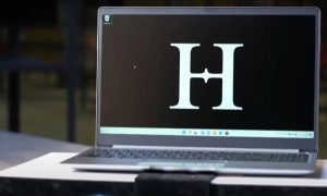 Першы беларускі ноўтбук будуць прадаваць у Расіі. Што вядома пра камп’ютар, які Лукашэнка паказваў 1 верасня Першы беларускі ноўтбук будуць прадаваць у Расіі. Што вядома пра камп’ютар, які Лукашэнка паказваў 1 верасня