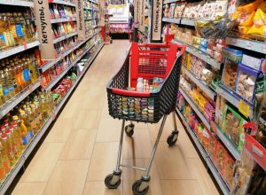 МАРГ маніторыць расійскія крамы «Светофор». Чаму і што гэта ўвогуле за сетка?