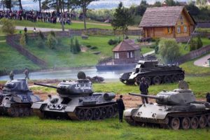 Больш за $ 100 000 выдаткавалі прафсаюзы на экскурсіі медыкаў на “Лінію Сталіна” Больш за $ 100 000 выдаткавалі прафсаюзы на экскурсіі медыкаў на “Лінію Сталіна”