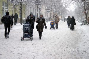 Рэканструкцыя стадыёна, губернатар на лыжах, асуджаны міліцыянт. Чым жыў Гродна 20 гадоў таму зима 2003 в Гродно