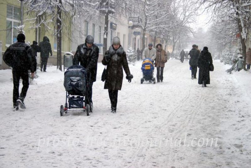Рэканструкцыя стадыёна, губернатар на лыжах, асуджаны міліцыянт. Чым жыў Гродна 20 гадоў таму зима 2003 в Гродно