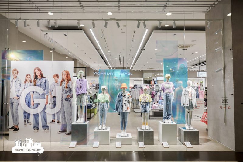 Gloria Jeans замест H&M. Дзе адкрыецца новая крама ў Гродне Gloria Jeans магазин в Беларуси