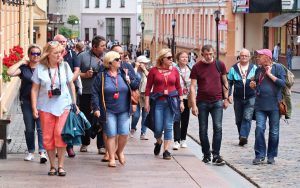 Палац Чацвярцінскіх у Гродне паспрабуюць прадаць у лістападзе. Яго хочуць набыць кітайцы? Палац Чацвярцінскіх у Гродне паспрабуюць прадаць у лістападзе. Яго хочуць набыць кітайцы?