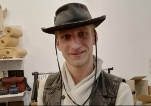 Намеснік дырэктара фірмы "КліматМайстар" затрыманы ў Гродне (абноўлена) Андрэй Несцяровіч.