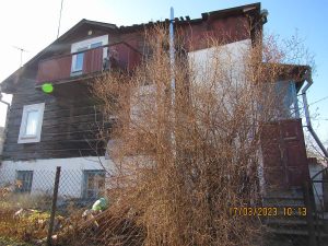 У цэнтры Гродна прадаюць Дом быту. Пяць гадоў таму яго планавалі знесці, бо ён “не ўпрыгожвае наш горад” Купіць дом з аўкцыёну ў Гродне