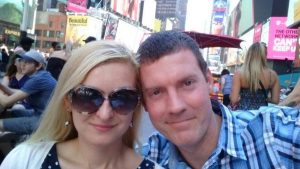 Амерыканскі тата ці беларуская мама? Гродзенка судзіцца з былым мужам, які таемна звёз іх сына ў ЗША Амерыканскі тата ці беларуская мама? Гродзенка судзіцца з былым мужам, які таемна звёз іх сына ў ЗША