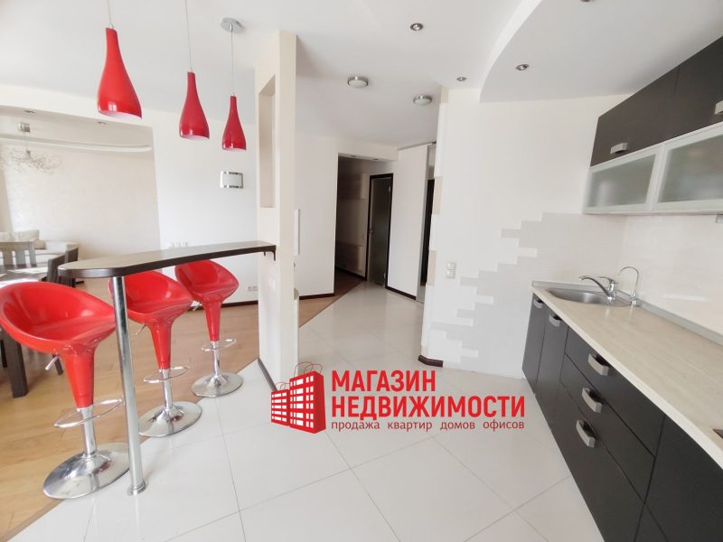 Нерухомасць тыдня: купіць вялікую кватэру з саунай і масажнай ваннай Кватэра на Вішняўцы.