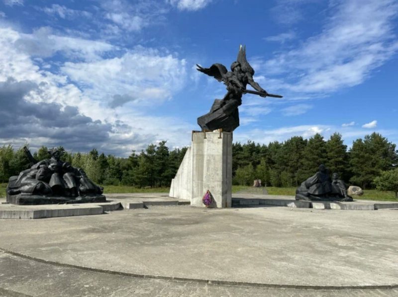 Мемарыяльны комплекс у Смаргоні