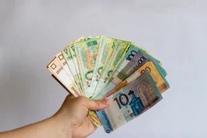 126 беларусаў заразіліся COVID-19 за суткі. Прыватныя лабараторыі ў Гродне пачалі рабіць тэсты на антыцелы да каранавіруса заробкі ў Гродне і Беларусі ў 2024 беларускія рублі