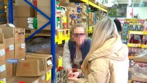 Таямнічае мяса і лістападаўскі фарш. У Гродне ў расійскай краме знайшлі дзясяткі кілаграм сапсаванай ежы праверка КДК у "Дабрацэне"