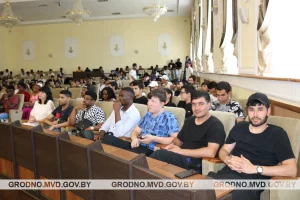 Міграцыйныя службы: замежныя студэнты прыязджаюць у ГрДУ, каб нелегальна перайсці мяжу Студэнты замежнікі, ГрДУ