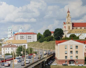 На "Марафон адзінства" ў Лідзе выдаткавалі як мінімум €56 000 з бюджэту Від на цэнтр Гродна. Фота: STRT LFA, unsplash.com