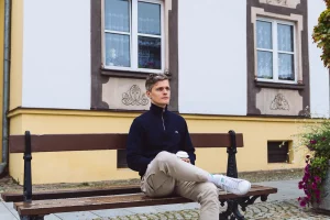 250 адміністратывак за падпіску на Руслана Кулевіча завялі толькі ў адным раёне Гродна Руслан Кулевіч у горадзе. Фота: Hrodna.life