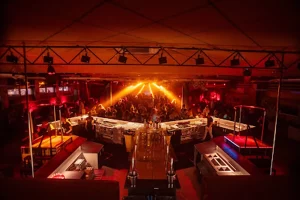 У Гродне закрылася «Галактика». Замест яе будзе першая ў горадзе кругласутачная качалка У клубе "Галактика" да закрыцця.