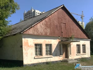 Будынак былога кандытарскага цэху на вуліцы Яснапольскай на Фолюшы. Крыніца: gcn.by