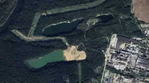 Спадарожнікавае фота крэйдавых кар'ераў Сінька і Зялёнка ў 2024 годзе. Крыніца: Google карты