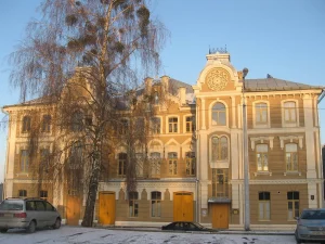 У Гродне за 42 рублі прадаюць стогадовую казарму У Гродне за 42 рублі прадаюць стогадовую казарму