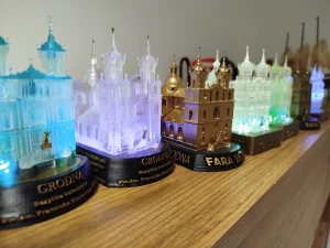 Гродзенец стварыў дакладную копію Фарнага касцёла ў мініяцюры — і друкуе фігуркі на 3D-прынтары Гродзенец стварыў дакладную копію Фарнага касцёла ў мініяцюры — і друкуе фігуркі на 3D-прынтары