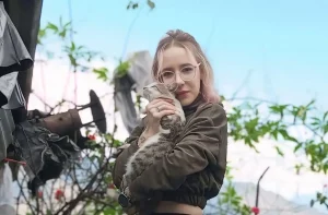 Дачка гродзенскага сілавіка вядзе блог з непальскай турмы: сядзіць за 6 кг какаіну (абноўлена)