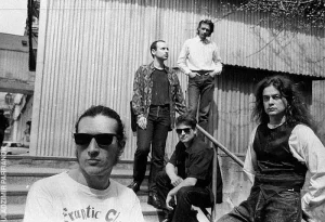 Чальцы гурта Ulis, 29.04.1993г. (Слава Корань справа) Фотаархіў са старонкі фатографа Уладзіміра Парфянка ў Facebook